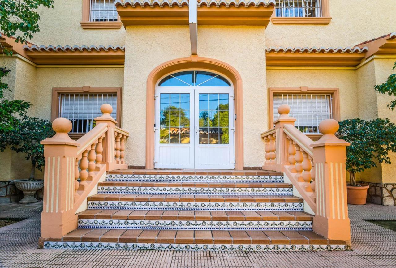 Bungalows Canada Alquileres Vacacionales كاليبي المظهر الخارجي الصورة